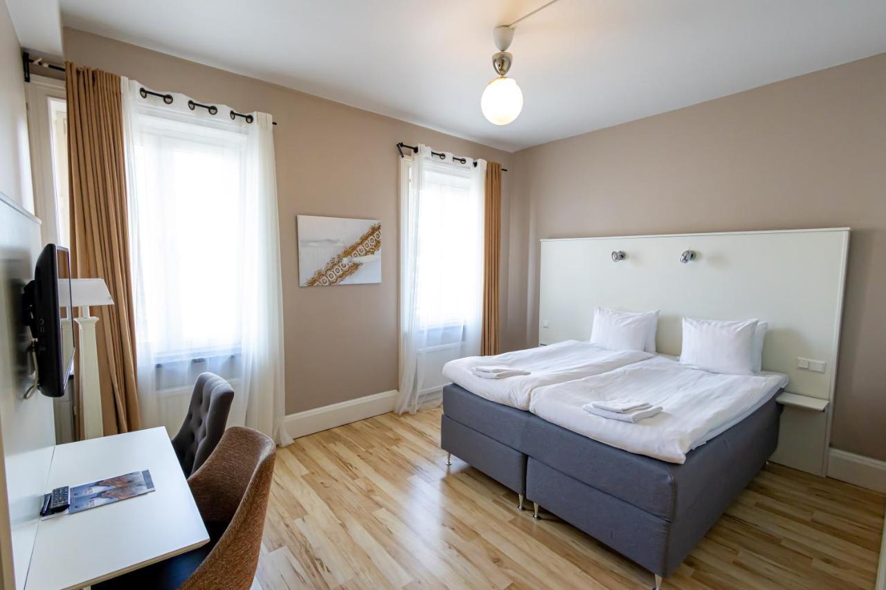 Hotell Hjalmar Örebro Esterno foto