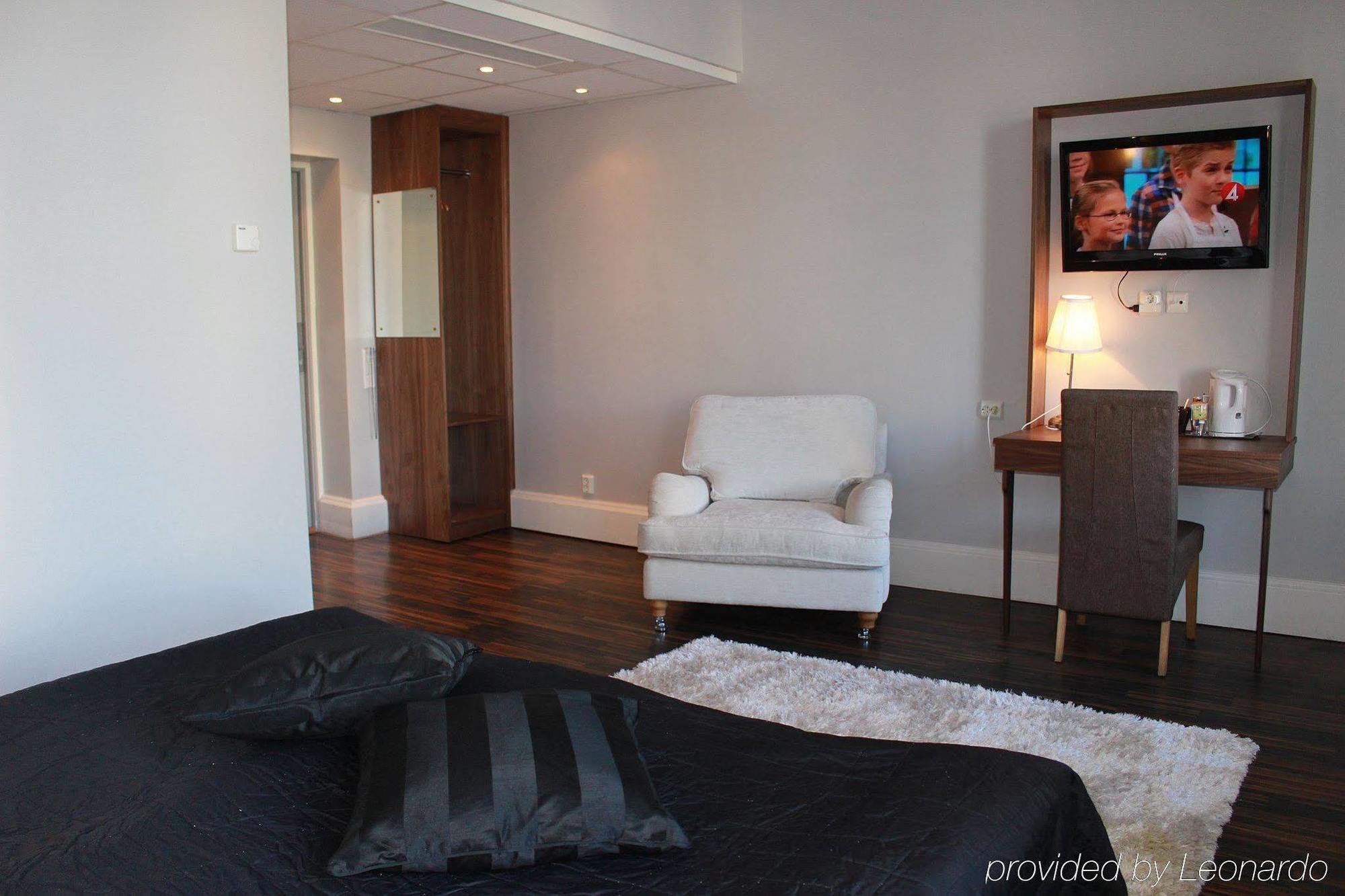 Hotell Hjalmar Örebro Esterno foto