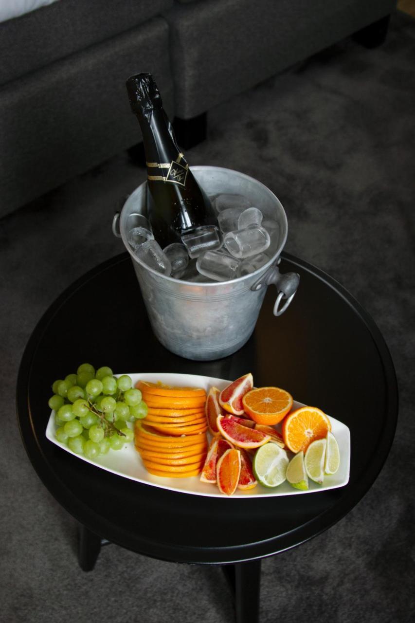 Hotell Hjalmar Örebro Esterno foto